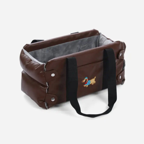 Cesta de Auto para Perro Pequeño — Seguridad y Confort en el Coche