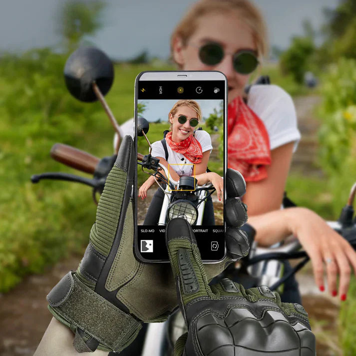 Taktické motocyklové rukavice s výztuží – ochrana a extrémní grip 