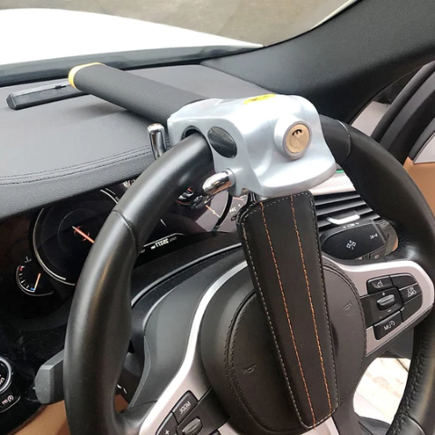 Serratura del Volante a Chiave – Protezione Compatta e Discreta 