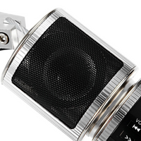 Moottoripyörän kaiuttimet ohjaustankoon — Langaton Bluetooth, FM-radio ja USB-portti 