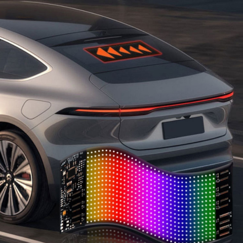 LED panel na čelním skle — Animovaný displej a dálkové ovládání 
