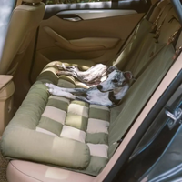 Cadeira de Auto Traseira para Cão – Instalação Fácil e Estabilidade 