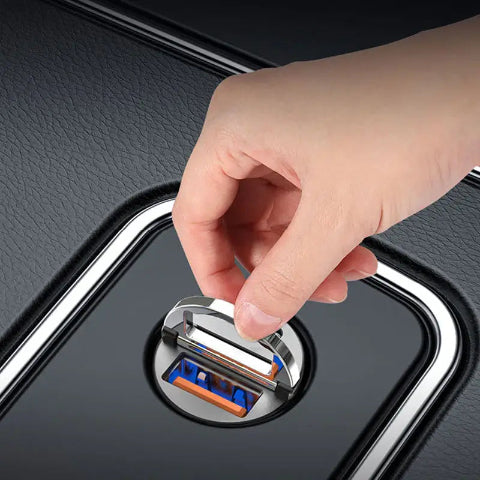 Carregador de Carro Compacto – Duas Portas USB e Rápido 