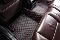 Tapetes de Carro Impermeáveis – Estilo Desportivo Preto & Vermelho 